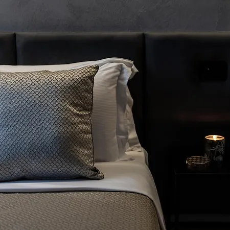 Corso 84 Luxury לינה וארוחת בוקר