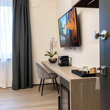 Corso 84 Luxury