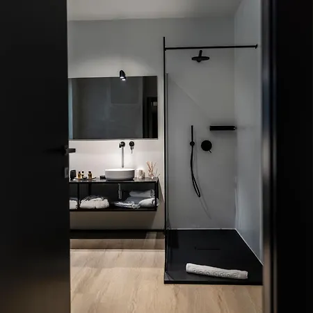 Corso 84 Luxury Bed and Breakfast Πεσκάρα