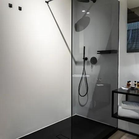 Bed and Breakfast Corso 84 Luxury Πεσκάρα