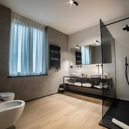 Bed and Breakfast Corso 84 Luxury Πεσκάρα