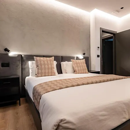 Corso 84 Luxury