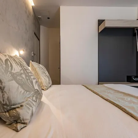 Corso 84 Luxury