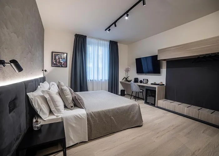 Corso 84 Luxury Bed & Breakfast 4*